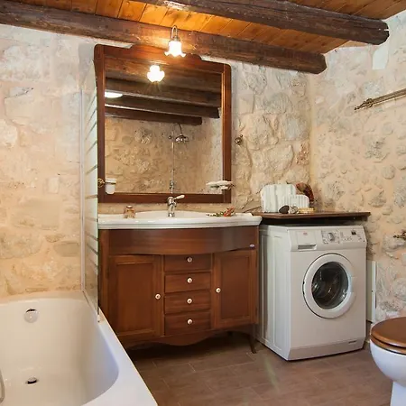 Tatil Evi Salis